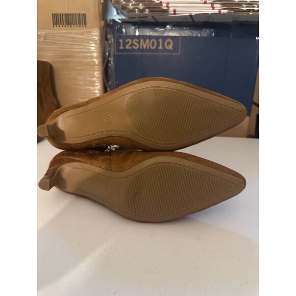 Universal Thread Women’s Taylor Kitten Heel Ankle Boots size 10 NWT - Picture 7 of 8